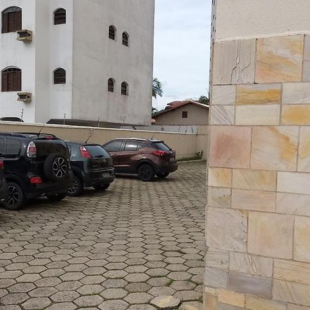 Apart. Martim De Sa - Pe Na Areia Caraguatatuba Exterior foto